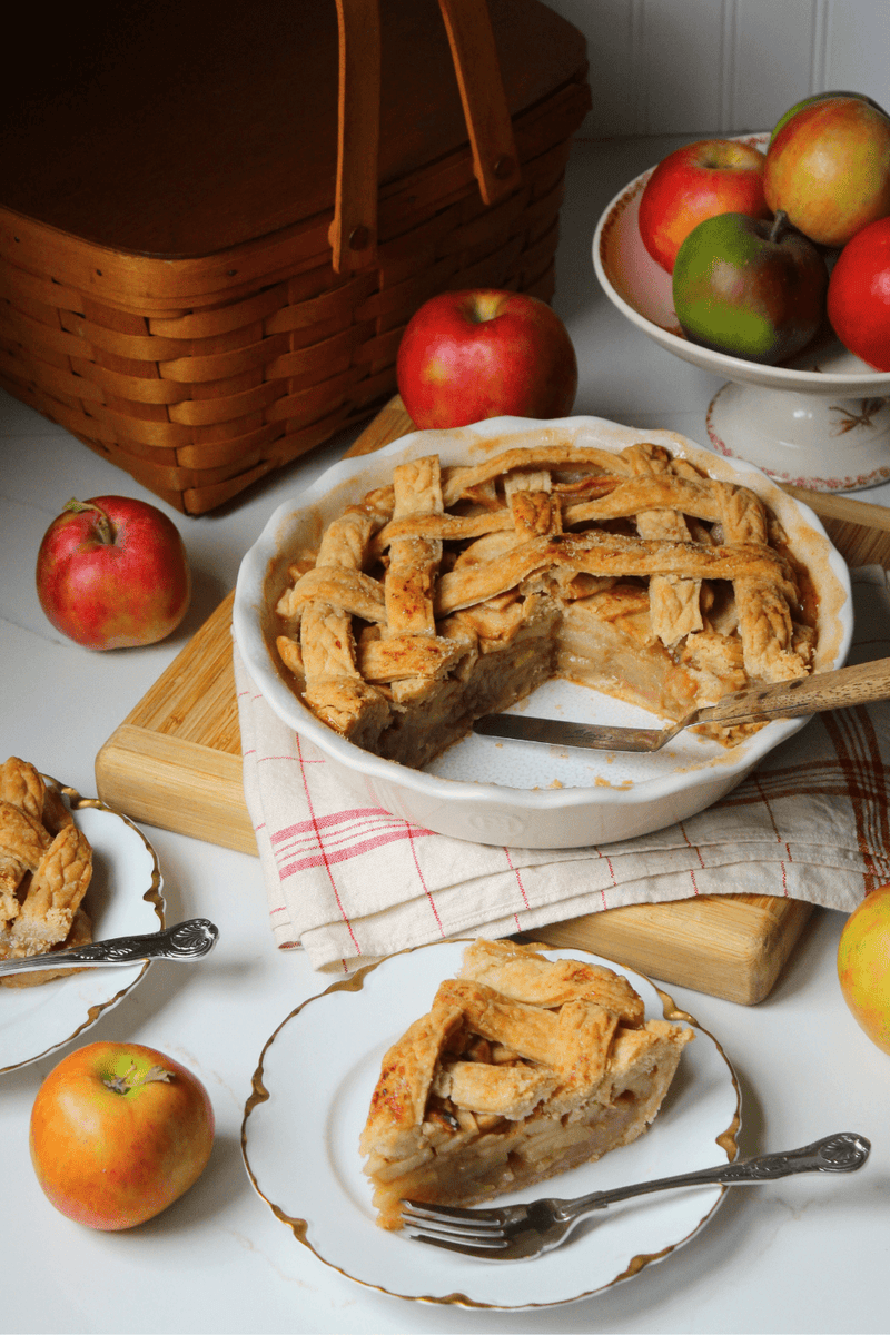 Old Fashioned Apple Pie