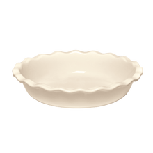 Emile Henry USA 9" Pie Dish Pie Dish Bakeware Emile Henry Clay 9"  Product Image 3