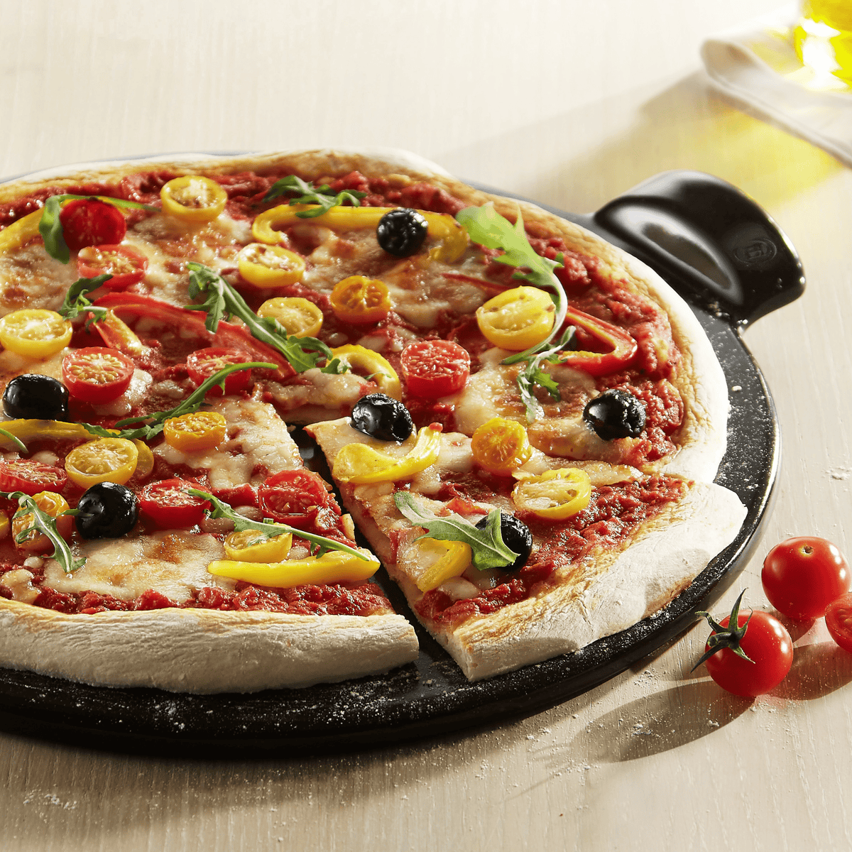 Smooth Pizza Stone On The Barbeque Emile Henry USA Charcoal