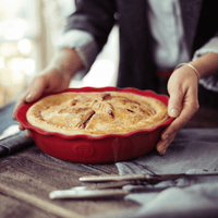 Pie Dish Bakeware Emile Henry = Burgundy
