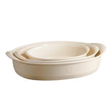 Emile Henry USA 'The Right Dish' Oval Oven Dish 'The Right Dish' Oval Oven Dish Bakeware Emile Henry  Product Image 10