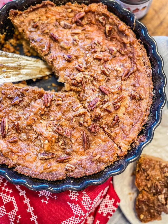 Old Fashioned Spiced Apple Pecan Tart Pie by Gustus Vitae