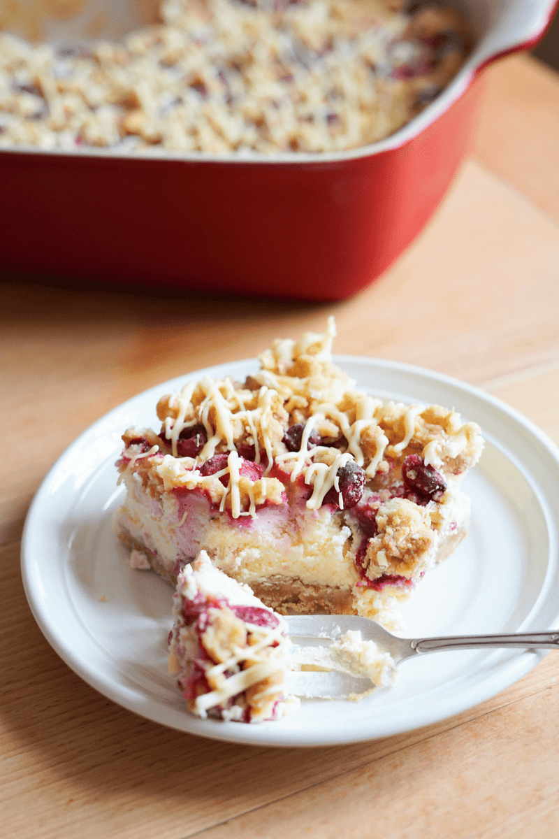Cranberry Cheesecake Crumble Bars