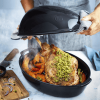 Emile Henry Large Roaster, Charcoal