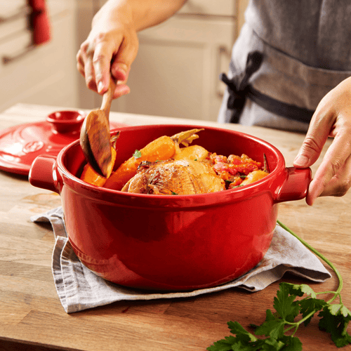 Round Dutch Oven Cookware Emile Henry USA Burgundy 2.6 qt. 