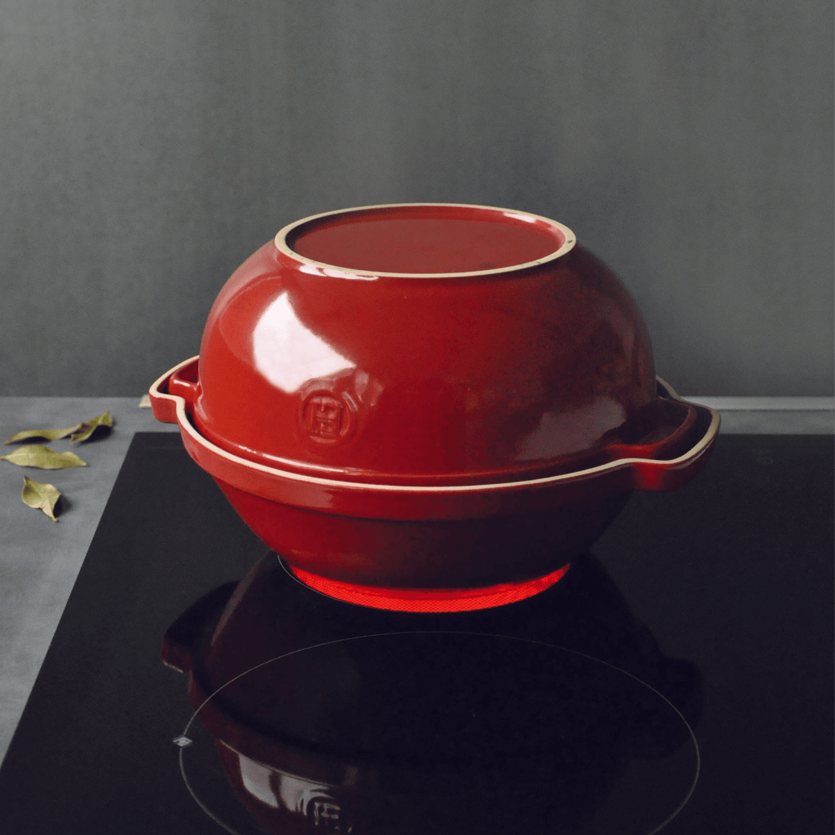 Bread Pot Bakeware Emile Henry USA Burgundy