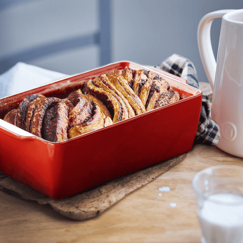 Bread Loaf Baker Bakeware Emile Henry USA Burgundy 