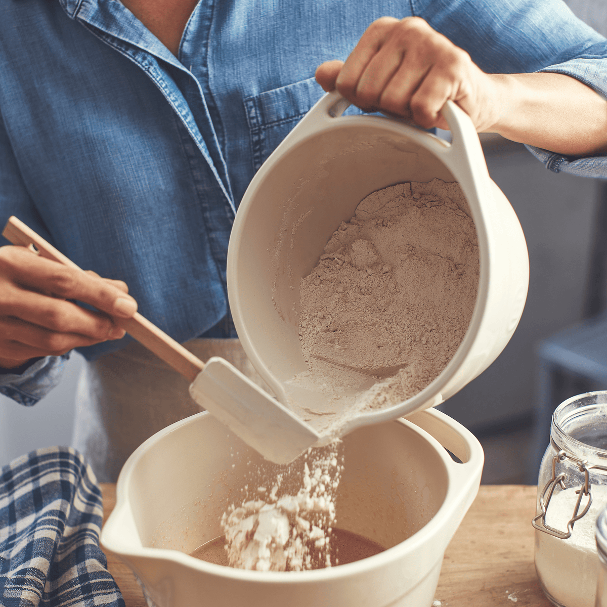 Mixing Bowls Kitchenware Emile Henry = Clay Small 