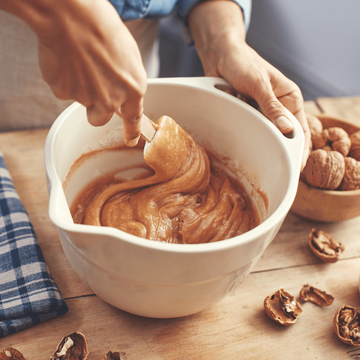 Mixing Bowls Kitchenware Emile Henry = Clay Small 