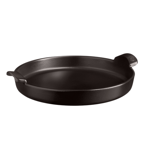 Deep Dish Pizza Pan On The Barbeque Emile Henry USA Charcoal 