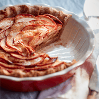 emile henry usa bakeware ribbed pie dish rouge