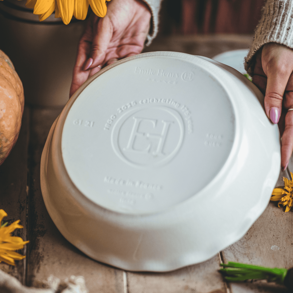 emile henry limited edition 175th anniversary pie dish, green_ivory