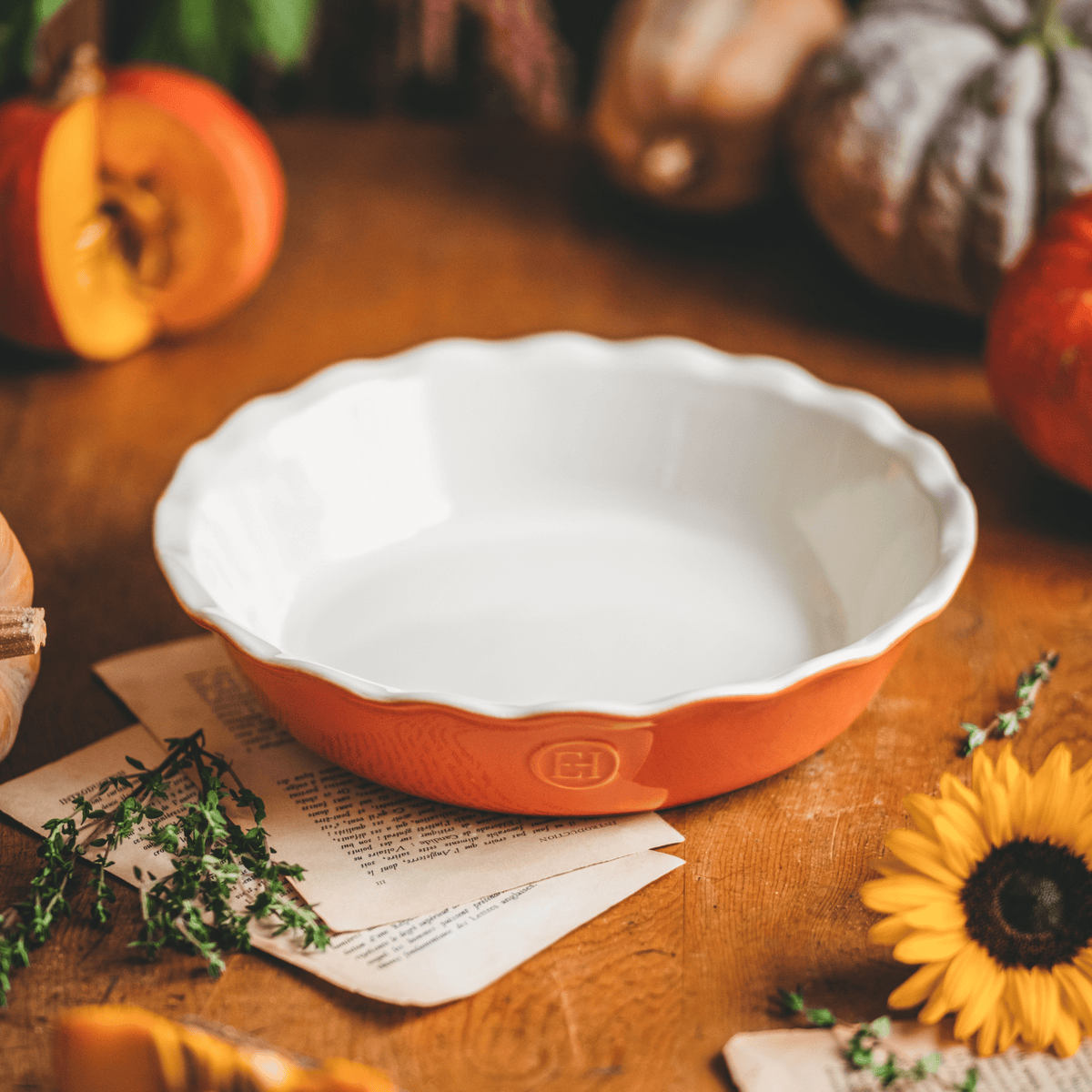 Emile Henry Bakeware_Ceramic Pie Dish_Pumpkin Pie_Limited Edition