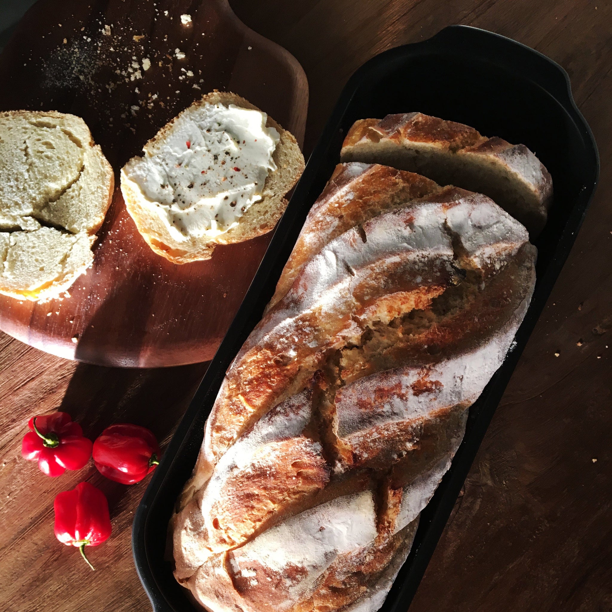 Emile Henry Italian Bread Loaf Baker (Charcoal)