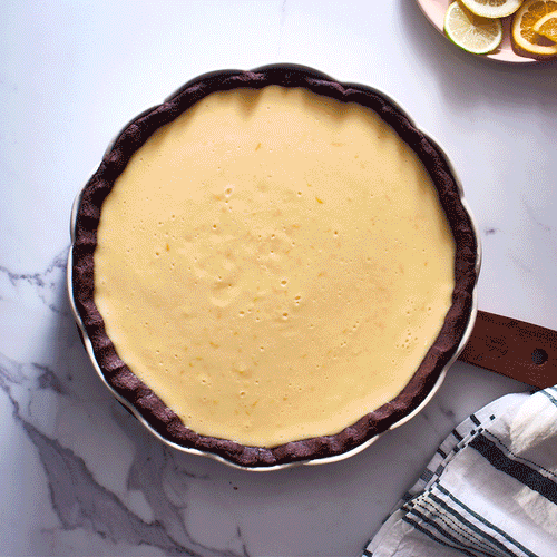 Emile Henry USA Madeleine Round Tart Dish Clay