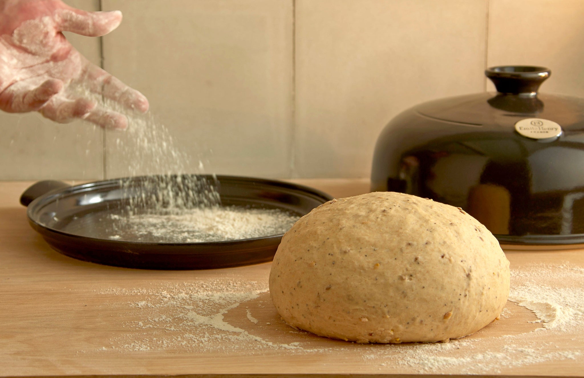  Emile Henry Bread Cloche