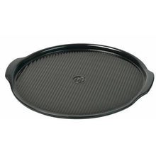 Emile Henry USA Ridged Pizza Stone Pizza Stone Specialized Tools Emile Henry USA Charcoal  Product Image 4