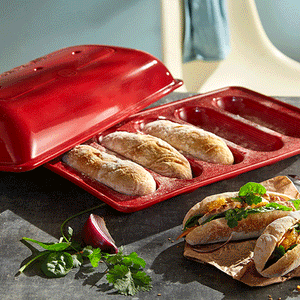 Emile Henry USA Baguette Baker, Mini-Baguette Baguette Baker, Mini-Baguette